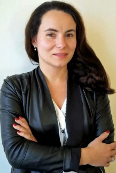Tânia V. Silva